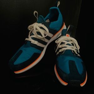 Men’s adidas SL Loop